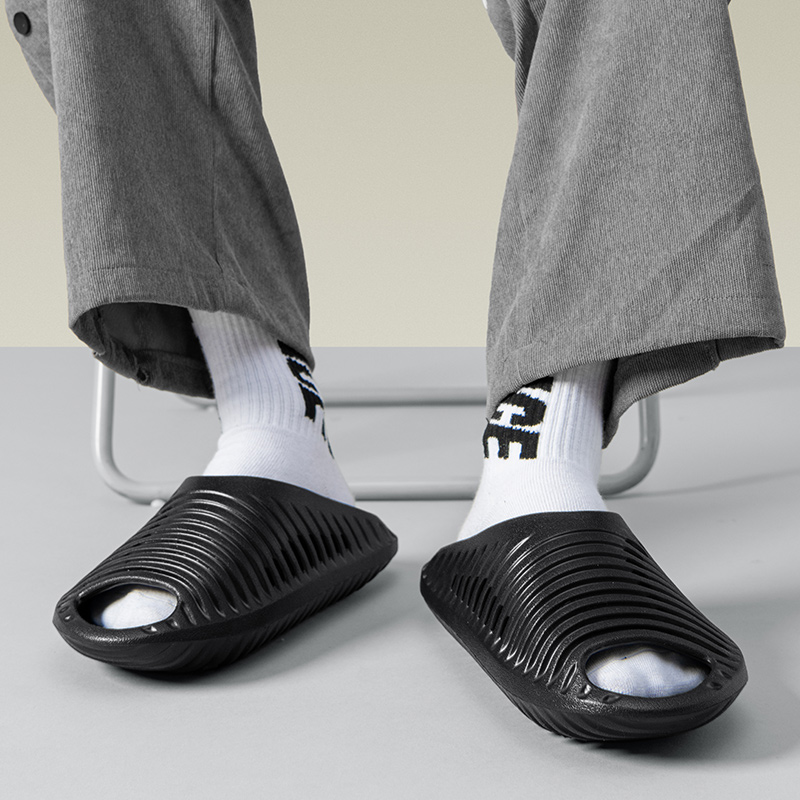 Pantoufles d'extérieur de gran - Men Shoes Brand avis et prix